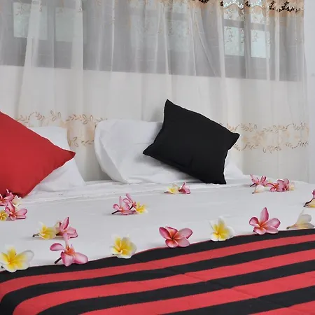 Tms Beach House Negombo Exterior photo